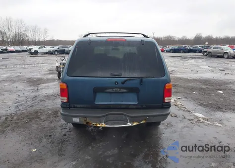 2000 Ford Explorer Xlt from USA, damaged, VIN 1FMZU83P9YZC12546